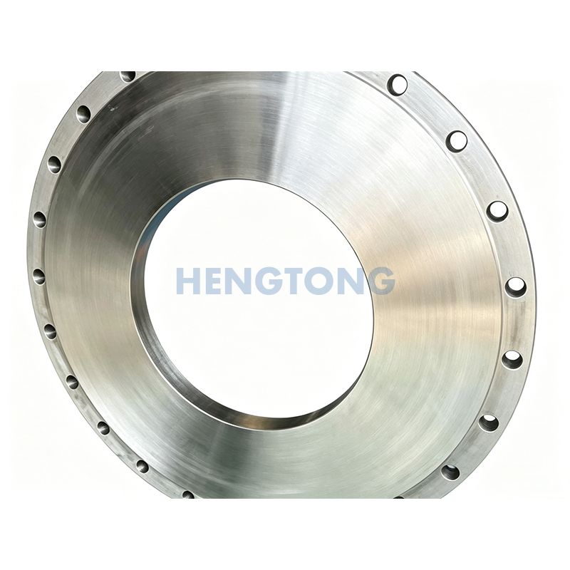 Bimetallic composite flange